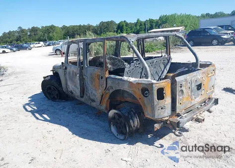 2017 Jeep Wrangler Unlimited Sahara 4X4 z USA, uszkodzony, nr VIN 1C4HJWEG6HL638014